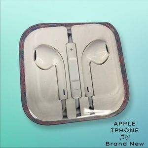 NEW APPLE HEADPHONES WITH JACK
